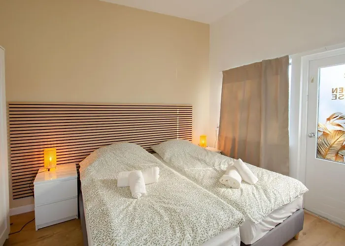 Golden House - Near The * Noordwijkerhout