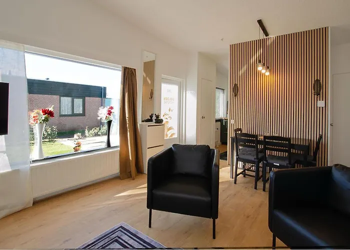Golden House - Near The * Noordwijkerhout