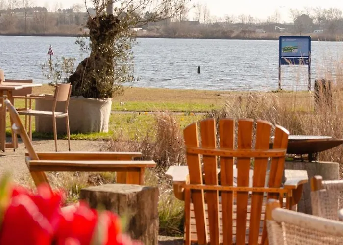 Golden House - Near The * Noordwijkerhout